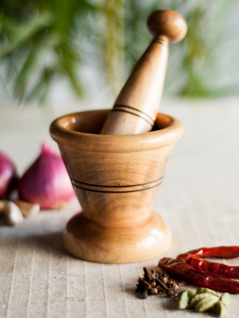 

ExclusiveLane Handcrafted Wooden Spice Mortar & Pestle, Brown