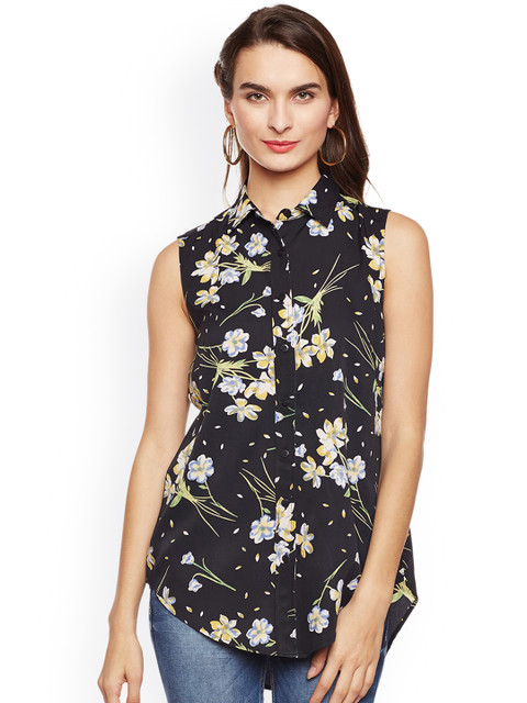 

Ruhanee Women Black Printed Top