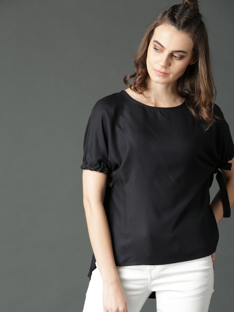 

Roadster Women Black Solid High-Low Top