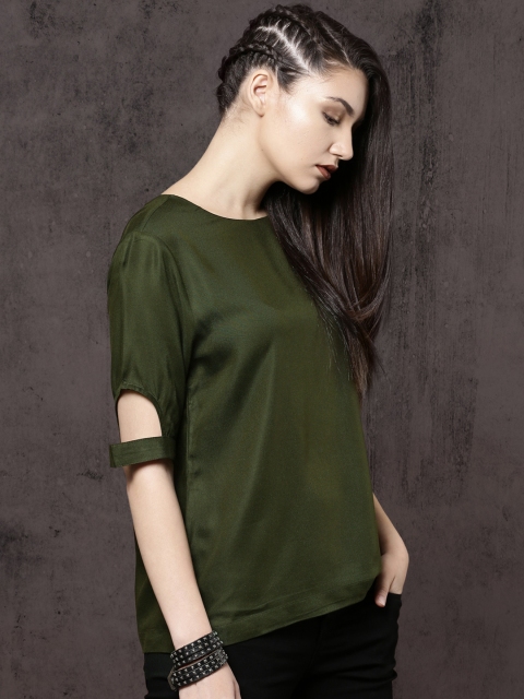 

Roadster Women Olive Green Solid Top