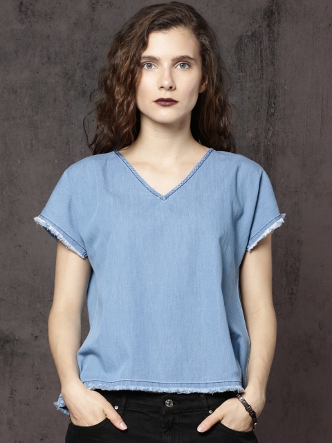 

Roadster Women Blue Solid V-Neck Top