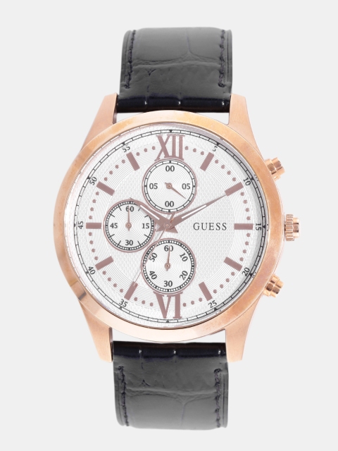 

GUESS Men Silver-Toned Chronograph Watch W0876G2_OR