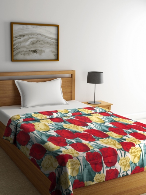 

Cortina Red Floral Mild Winter 210 GSM Single Bed Dohar