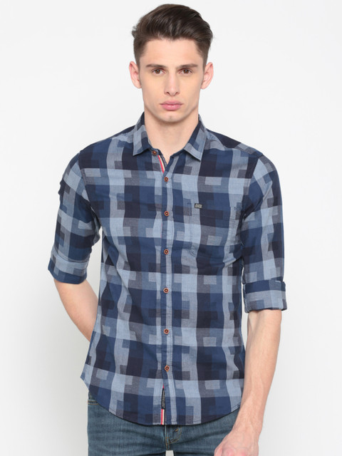 

The Indian Garage Co Men Blue Slim Fit Checked Casual Shirt