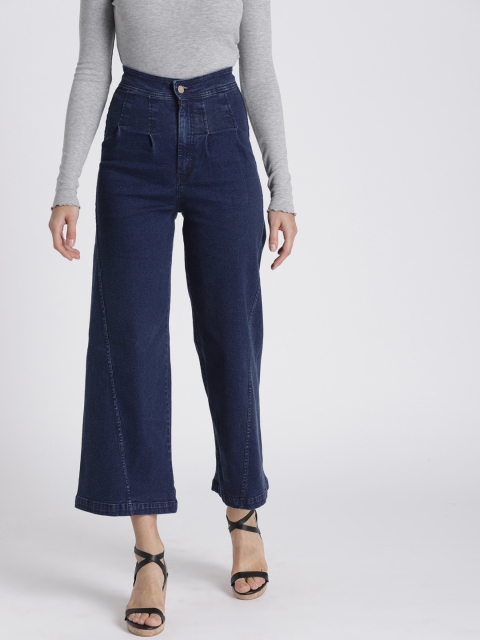 

Chemistry Women Blue Regular Fit Solid Regular Trousers