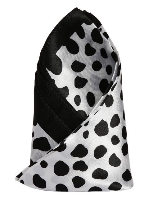 

Alvaro Castagnino Men White & Black Printed Pocket Square