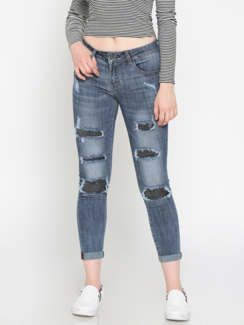 

Deal Jeans Women Blue Regular Fit Mid-Rise Mildly Distressed Cropped Stretchable Jeans