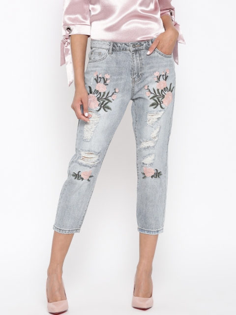 

ONLY Women Blue Boyfriend Fit Low-Rise Highly Distressed Cropped Jeans