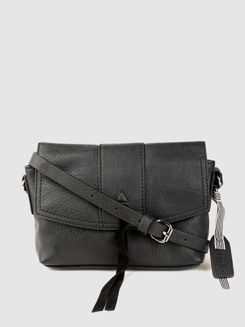 

ESPRIT Black Solid Sling Bag