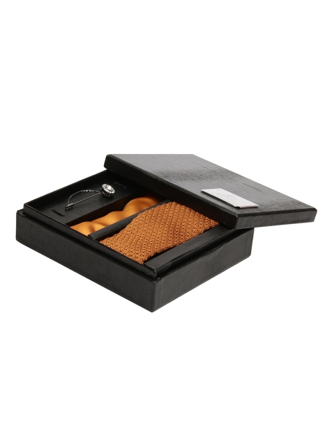 

Alvaro Castagnino Men Brown & Orange Colored Accessory Gift Set
