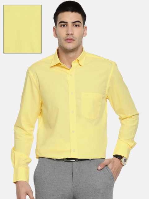 

ColorPlus Men Yellow Tailored Fit Solid Formal Shirt