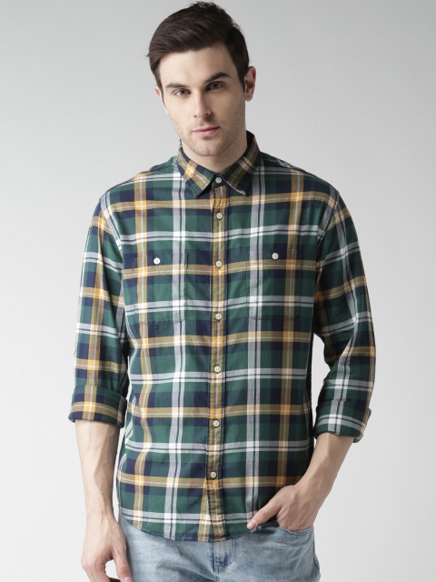 

Aeropostale Men Green & Yellow Regular Fit Checked Casual Shirt