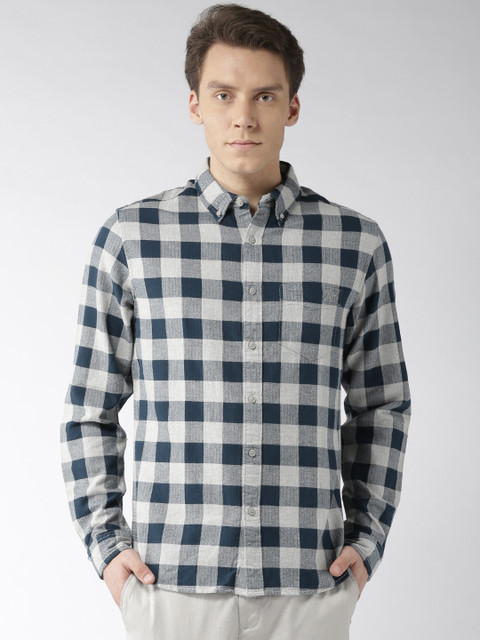 

Aeropostale Men Navy Blue & Grey Melange Regular Fit Checked Casual Shirt