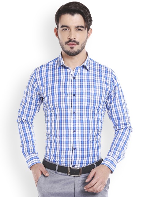 

Solemio Men Blue & White Regular Fit Checked Casual Shirt