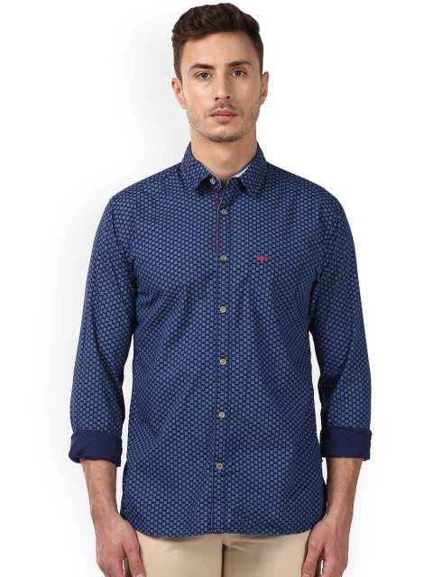 

Park Avenue Men Blue Regular Fit Printed Casual Shirt