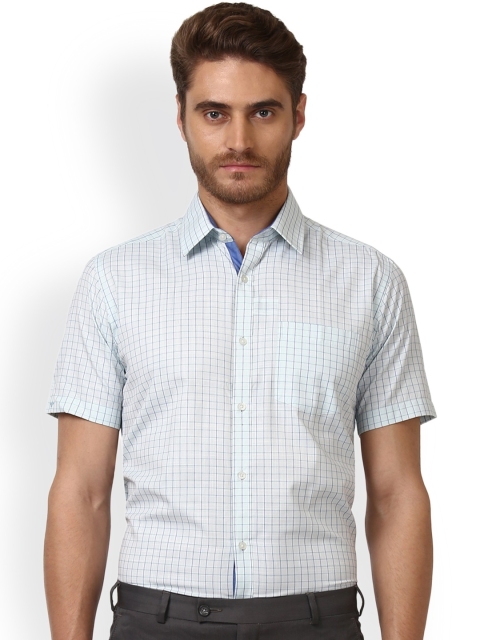 

Park Avenue Men Green Slim Fit Checked Semiformal Shirt