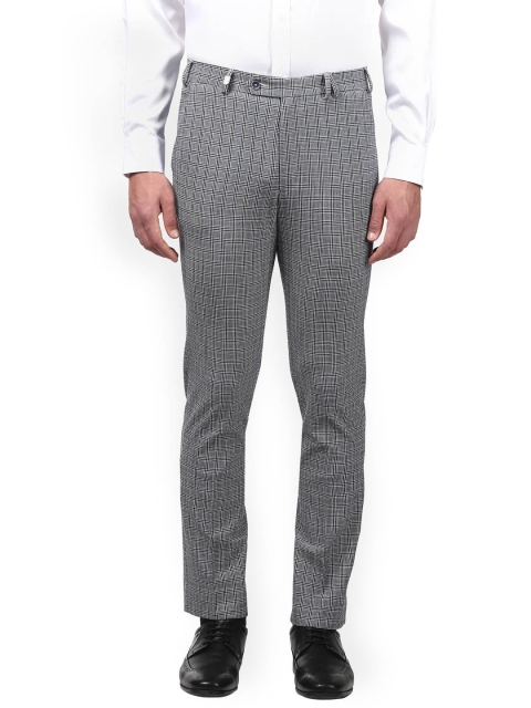 

Park Avenue Men Grey & Black Regular Fit Checked Formal Trousers