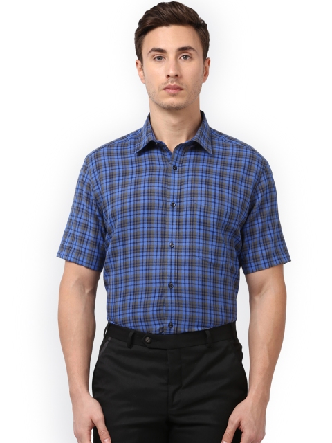 

Park Avenue Men Blue Regular Fit Checked Formal Shirt