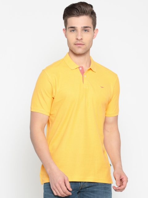

Park Avenue Men Yellow Solid Polo Collar T-shirt