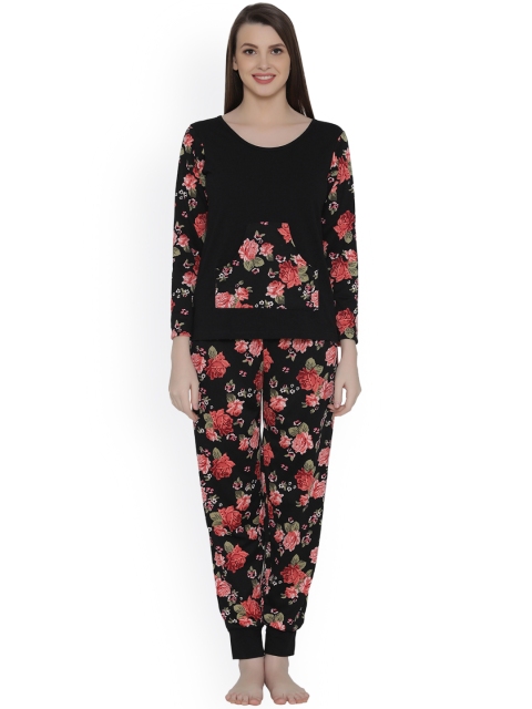 

Clovia Black Printed Lounge Set LSW275R13