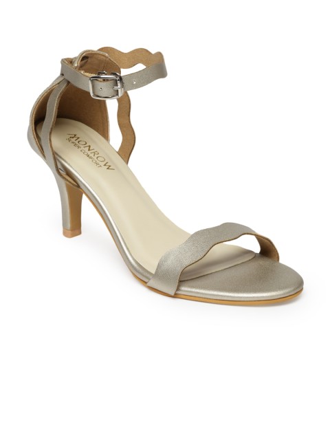 

Monrow Women Gunmetal-Toned Solid Sandals, Metallic