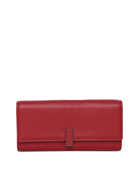 

E2O Women Red Solid Three Fold Wallet