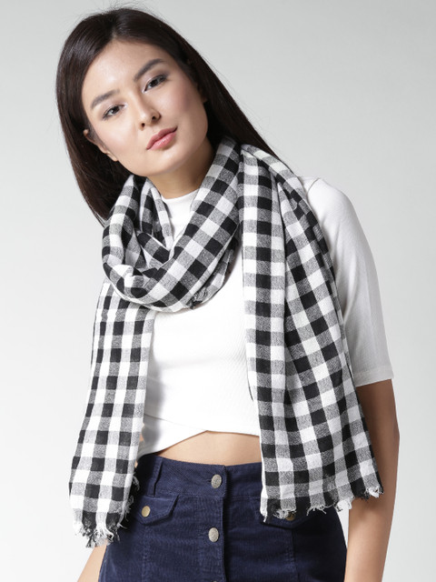 

FOREVER 21 Black & White Checked Stole