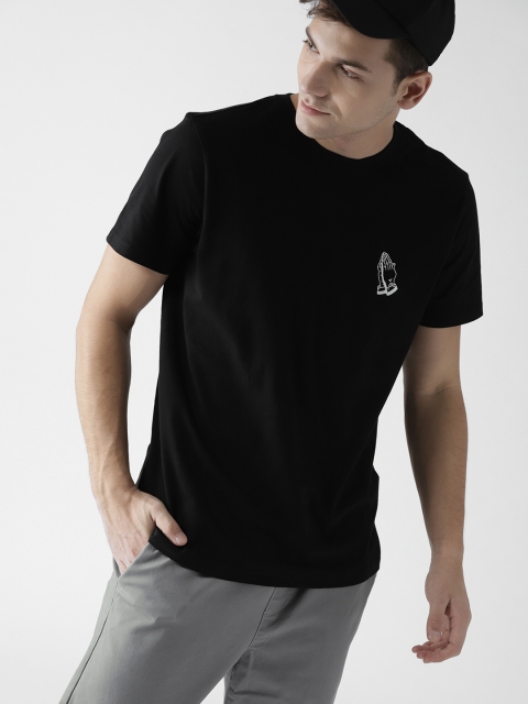 

FOREVER 21 Men Black Solid Round Neck T-shirt
