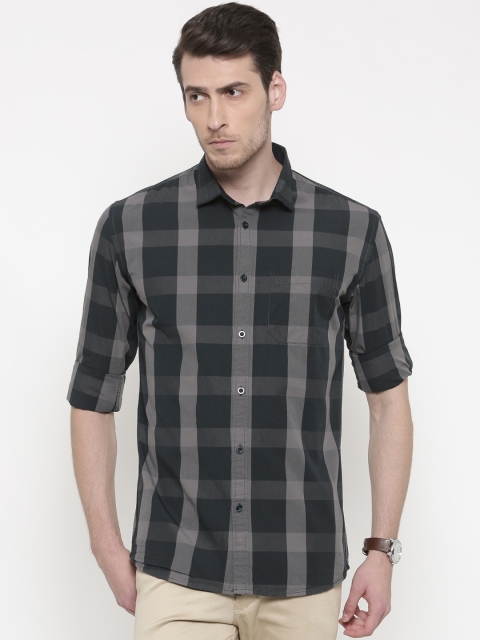 

Nature Casuals Men Green & Grey Slim Fit Checked Casual Shirt
