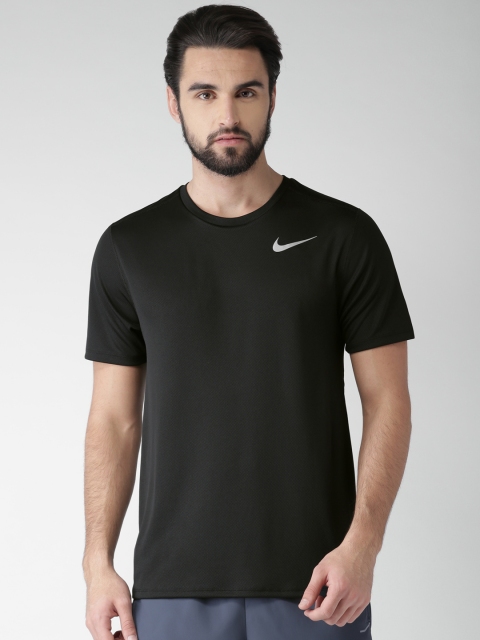 

Nike Men Black Solid Round Neck FUTURA ICON Run T-shirt