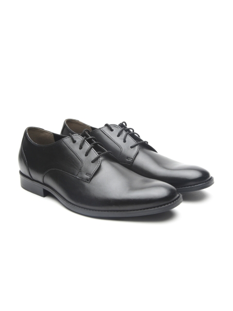 

Clarks Men Black Garian Leather Derbys