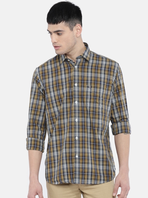 

Arrow Sport Men Brown & Navy Blue Regular Fit Checked Casual Shirt