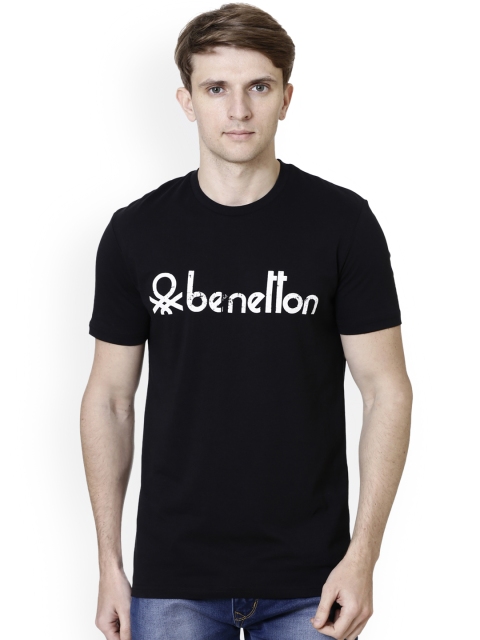 

United Colors of Benetton Men Black Printed Round Neck T-shirt