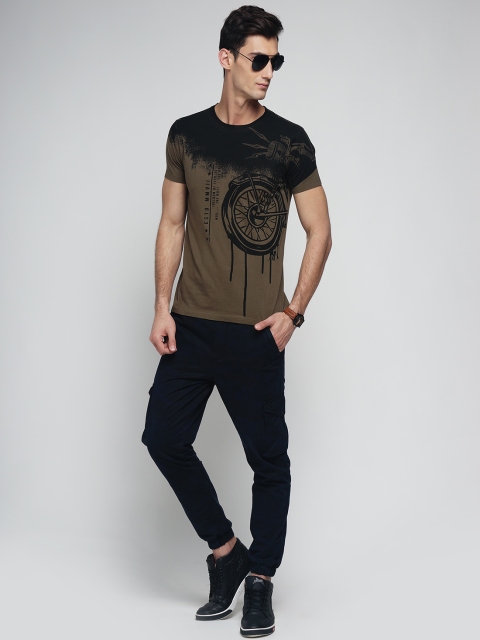 

Difference of Opinion Men Brown Printed Round Neck T-shirt