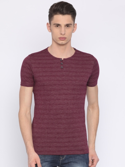 

Status Quo Men Maroon Self Design Henley Neck T-shirt