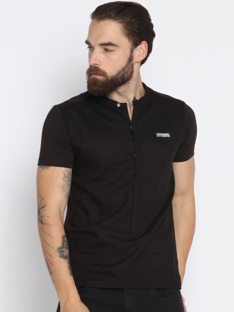 

Status Quo Men Black Solid Slim Fit Mandarin Collar T-shirt