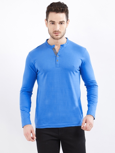

Maniac Men Blue Solid Henley Neck T-shirt