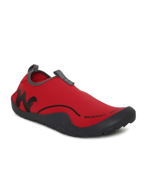 

Wildcraft Men Red dara Trekking Shoes