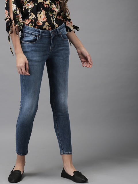 

HERE&NOW Women Blue Skinny Fit Mid-Rise Clean Look Stretchable Cropped Jeans