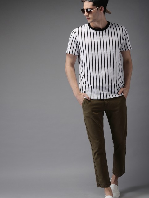 

HERE&NOW Men Brown Slim Fit Solid Cropped Chinos