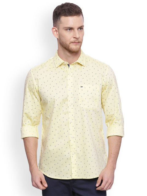 

Basics Men Yellow Slim Fit Printed Casual Shirt
