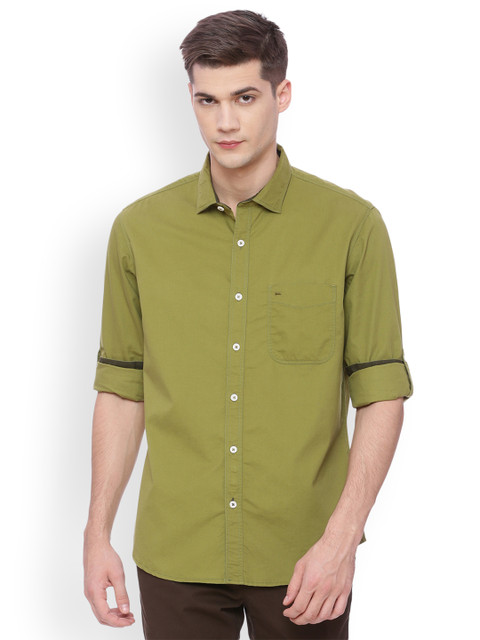 

Basics Men Green Slim Fit Solid Casual Shirt