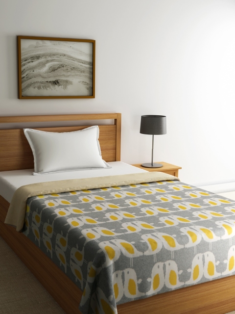 

Pluchi Kids Grey Conversational Print AC Room 400 GSM Blanket