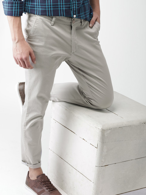 

Harvard Men Grey Slim Fit Solid Chinos