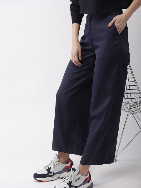 

Harvard Women Navy Blue Regular Fit Solid Regular Cropped Trousers