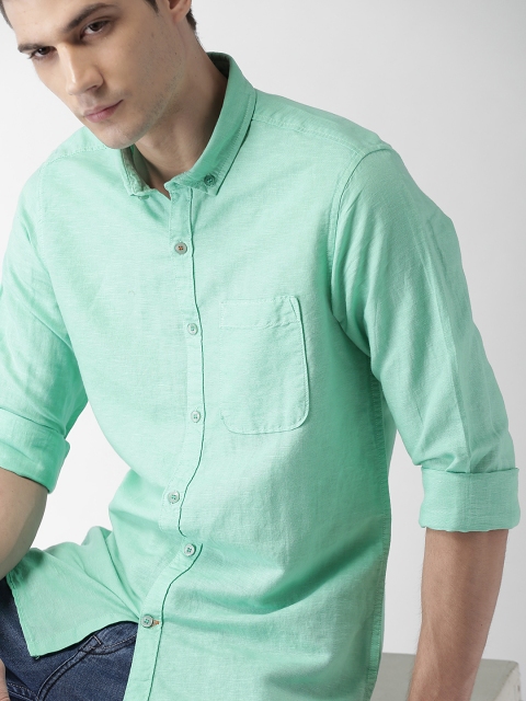 

Mast & Harbour Men Green Slim Fit Solid Casual Shirt