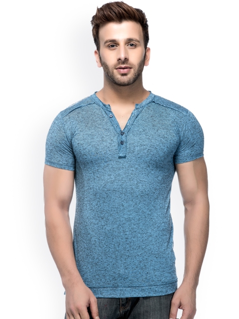 

Tinted Men Blue Solid Henley Neck T-shirt