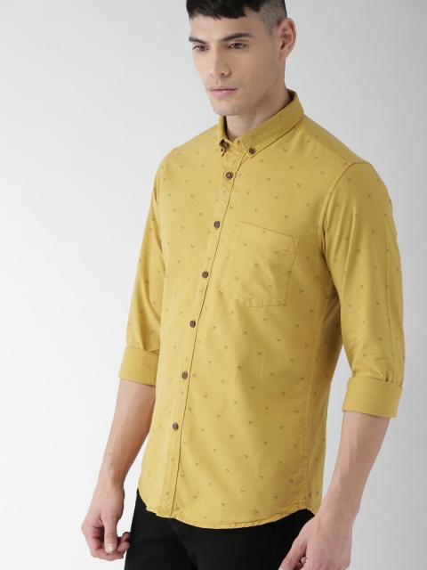 

Mast & Harbour Men Mustard Yellow Regular Fit Printed Casual Shirt