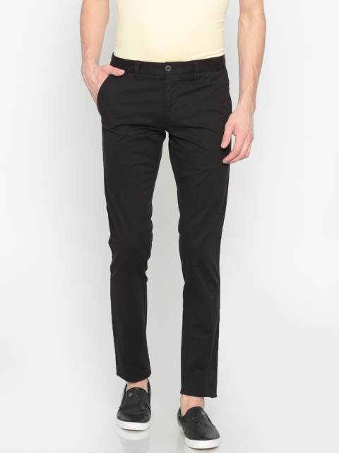 

Parx Men Black Tapered Fit Solid Chinos