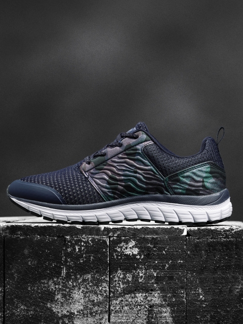 

HRX by Hrithik Roshan Men Navy Blue Printed Street Run Running Shoes